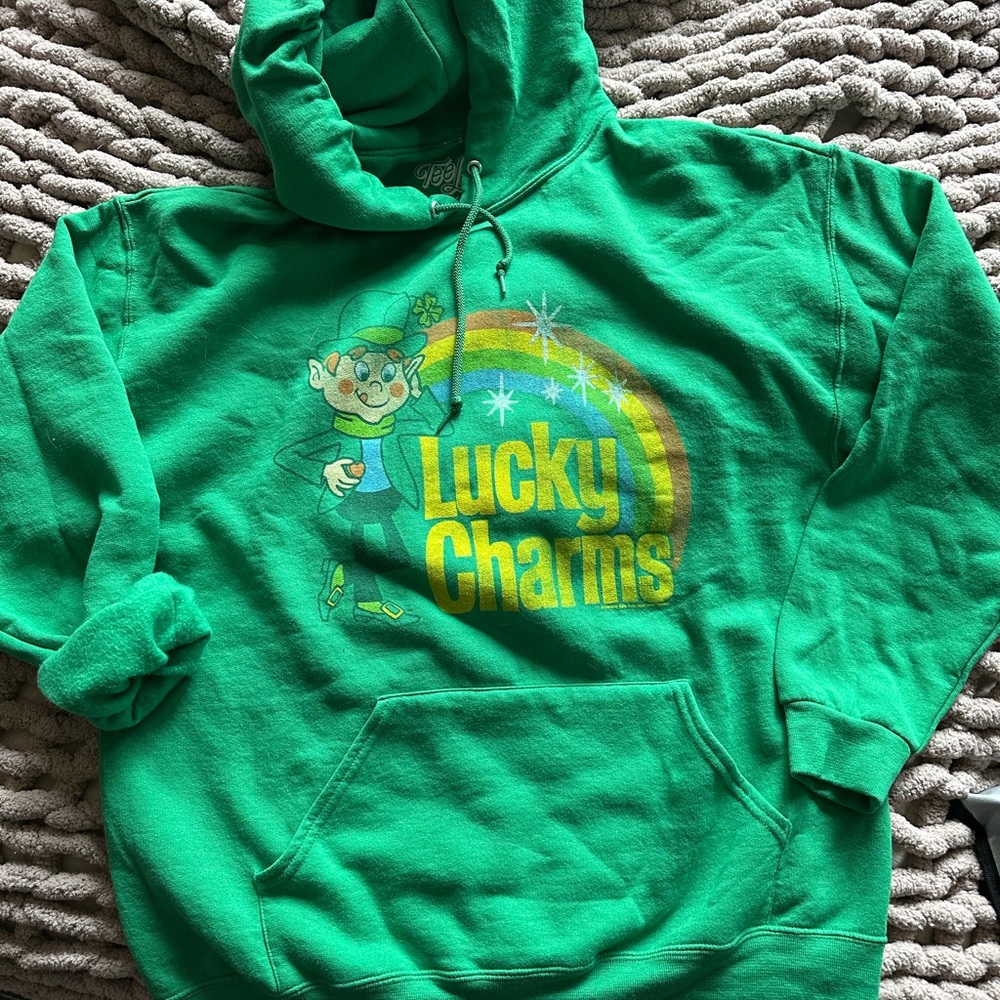 Lucky Charms green st. patrick’s day irish Graphic Hoodie unisex large NWOT ☘️ - Picture 2 of 5